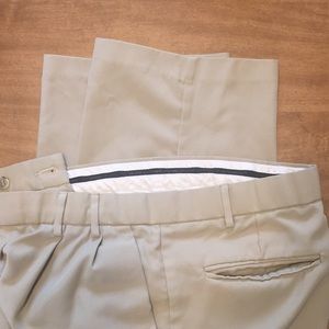 Dockers golf pants